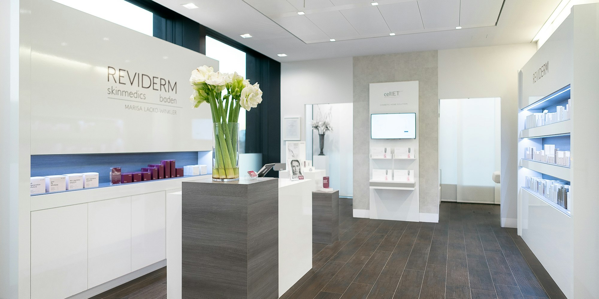 Reviderm Skinmedics Baden Geschäft