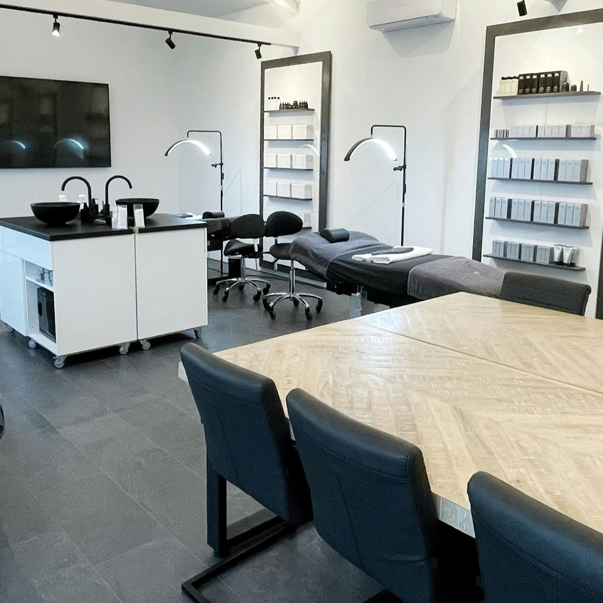 Spa Salonnepro, The Netherlands