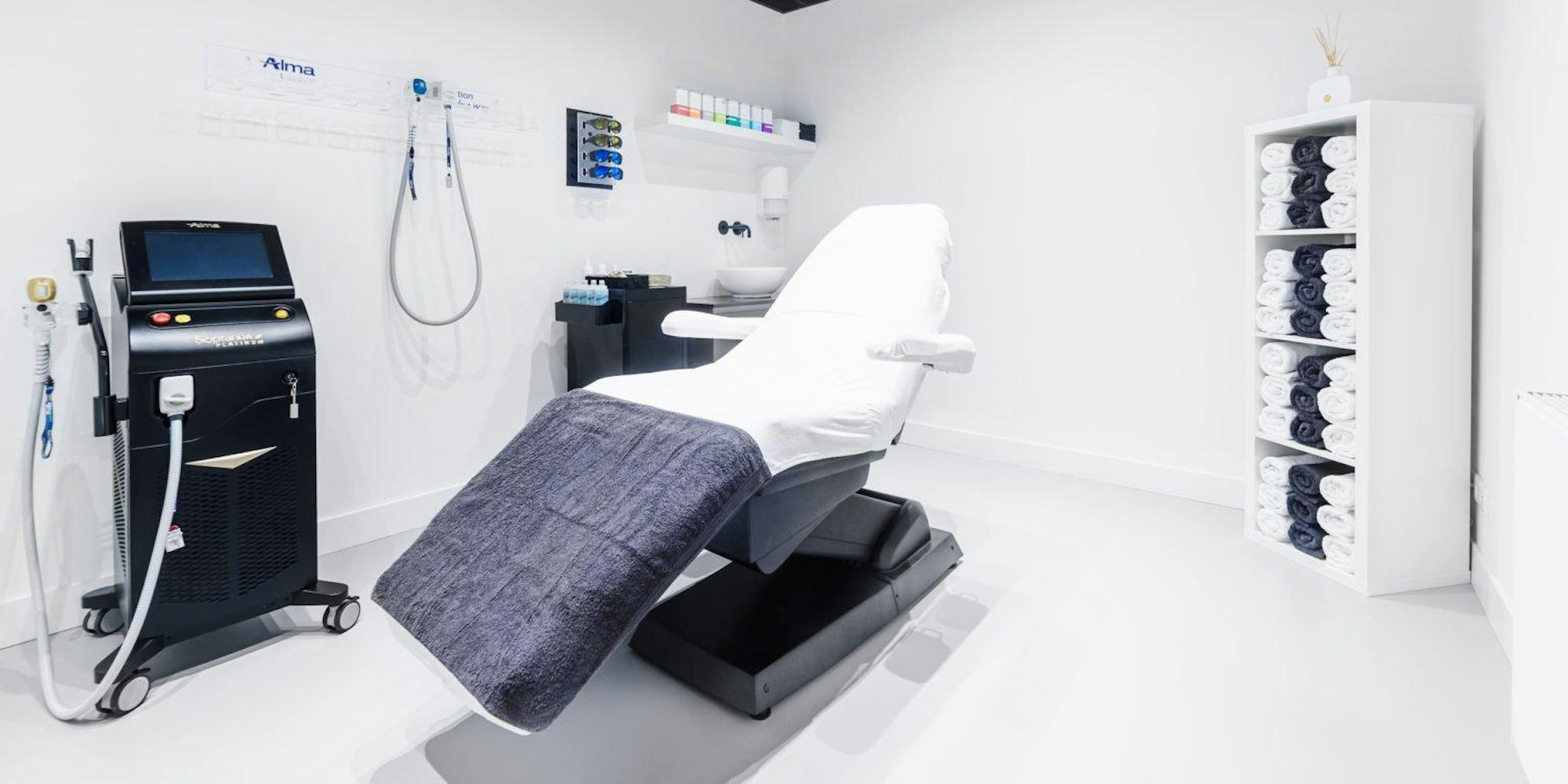 Behandlungstuhl kosmetik figo s4 laserclinic smooth